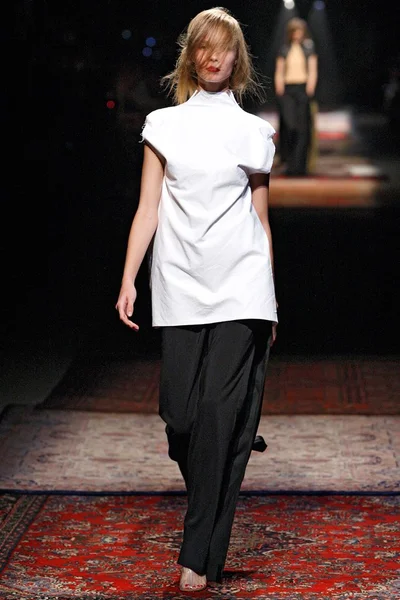 Look 34